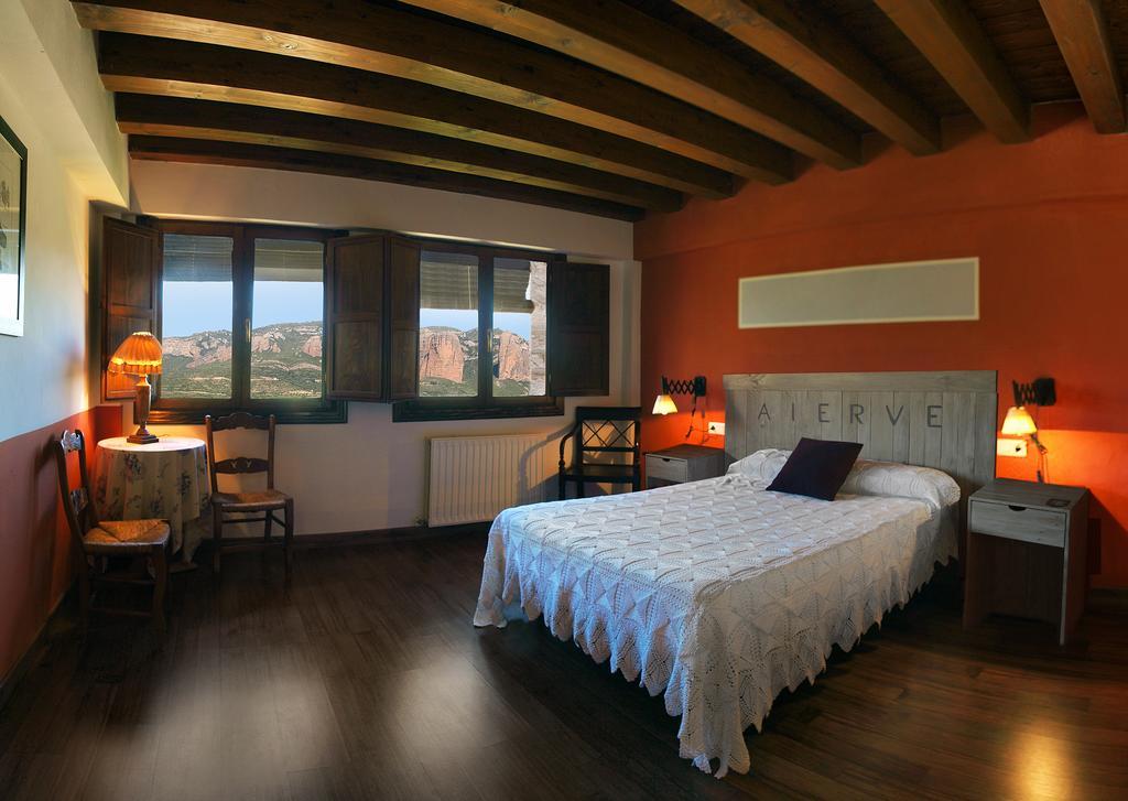 Hotel Rural Reina Berta Murillo de Gállego Εξωτερικό φωτογραφία